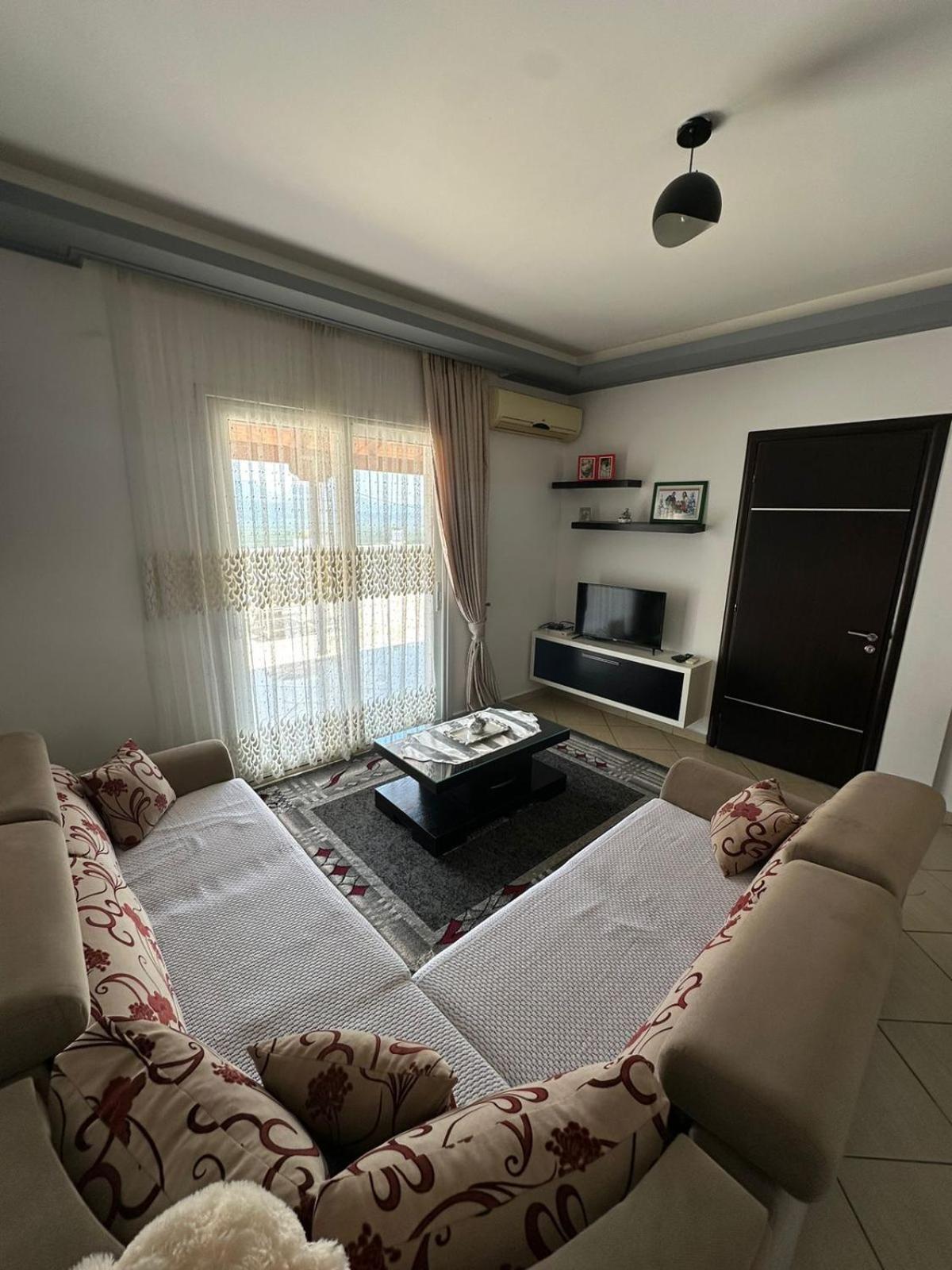 Apartments Berti Saranda Extérieur photo